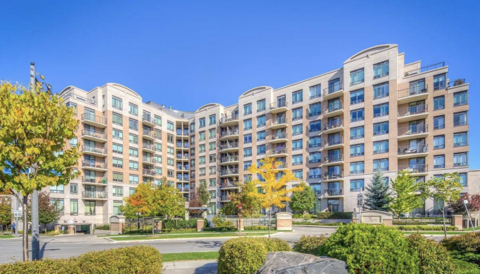 102-16 Dallimore Circle, Toronto